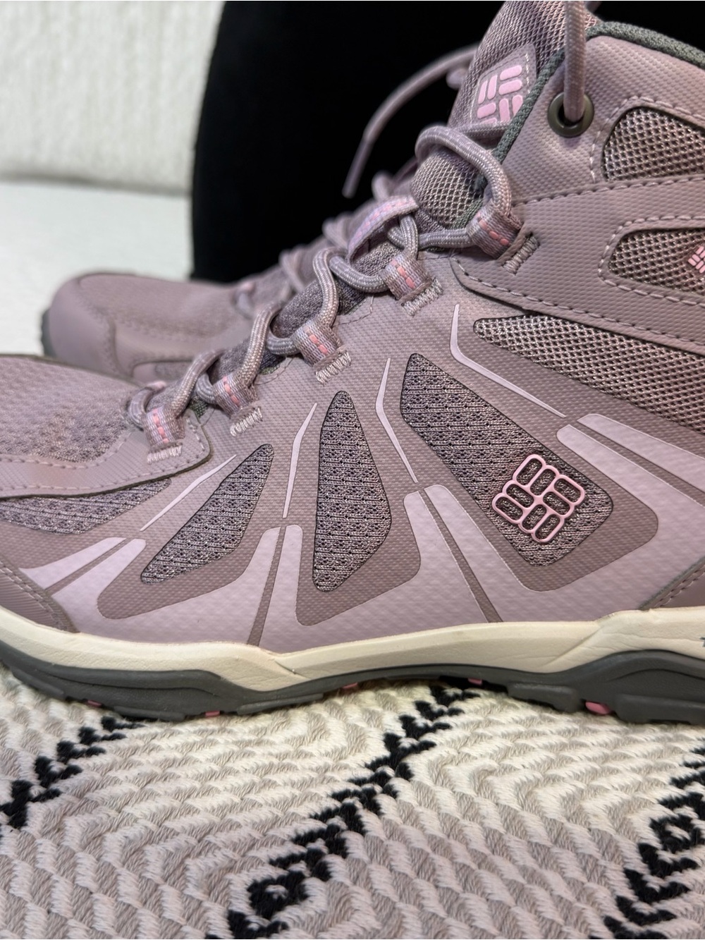 Columbia Women's Mauve Lace-Up Hiking Boots